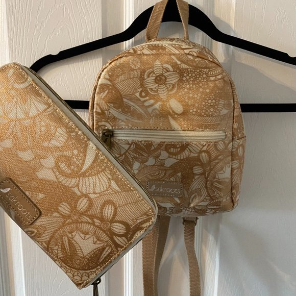 Sakroots Spirit Desert Mini Backpack and Wallet - Picture 2 of 4